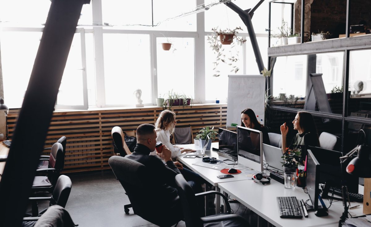 Une agence web est une société spécialisée dans la conception, la mise en œuvre et la gestion de projets numériques.