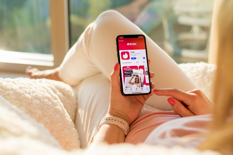 Comment changer sa localisation Tinder (iPhone et Android)