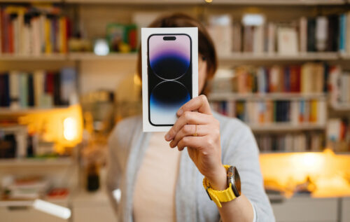 découvrez comment obtenir le meilleur prix pour la revente de votre iphone avec nos astuces et conseils pratiques. maximisez vos gains facilement