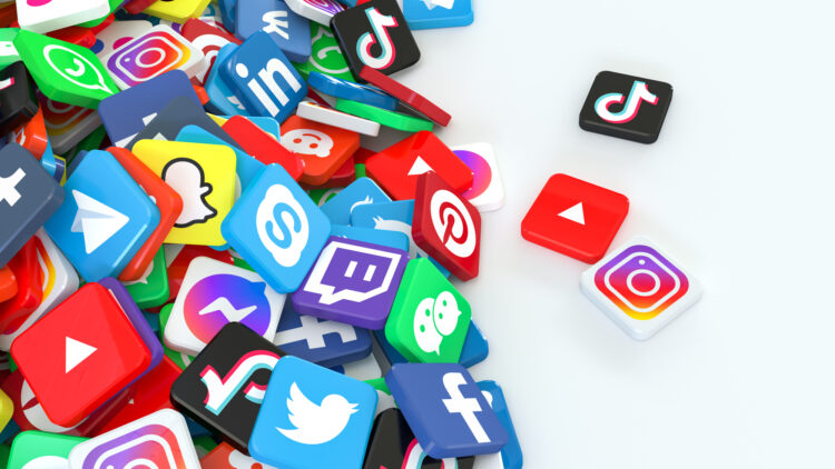 VPN sur les réseaux sociaux : ce qu&rsquo;il protège vraiment (et ses limites)