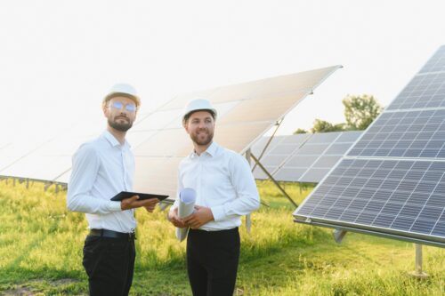 L’énergie solaire est aujourd’hui exploitée dans presque tous les secteurs d’activité. Quels sont les avantages et défis liés à l’usage de cette énergie ?