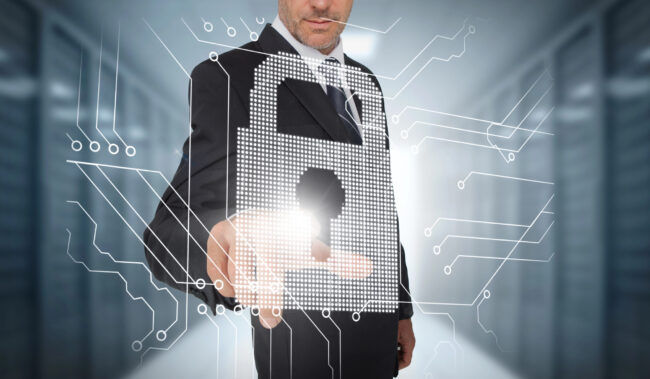découvrez les situations clés où un vpn est indispensable pour la sécurité de votre entreprise. télétravail, données sensibles : protégez-vous efficacement.