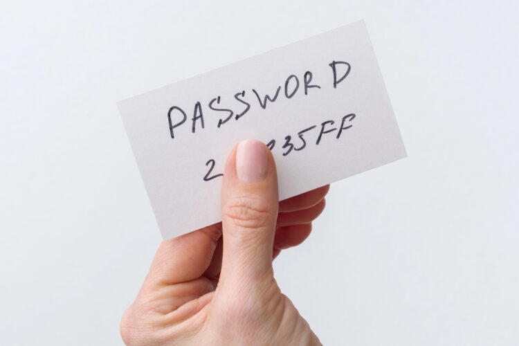Changer ses mots de passe après un clic sur un lien suspect