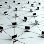 Réseau informatique reliant ordinateurs, box internet et serveurs pour partager données et ressources