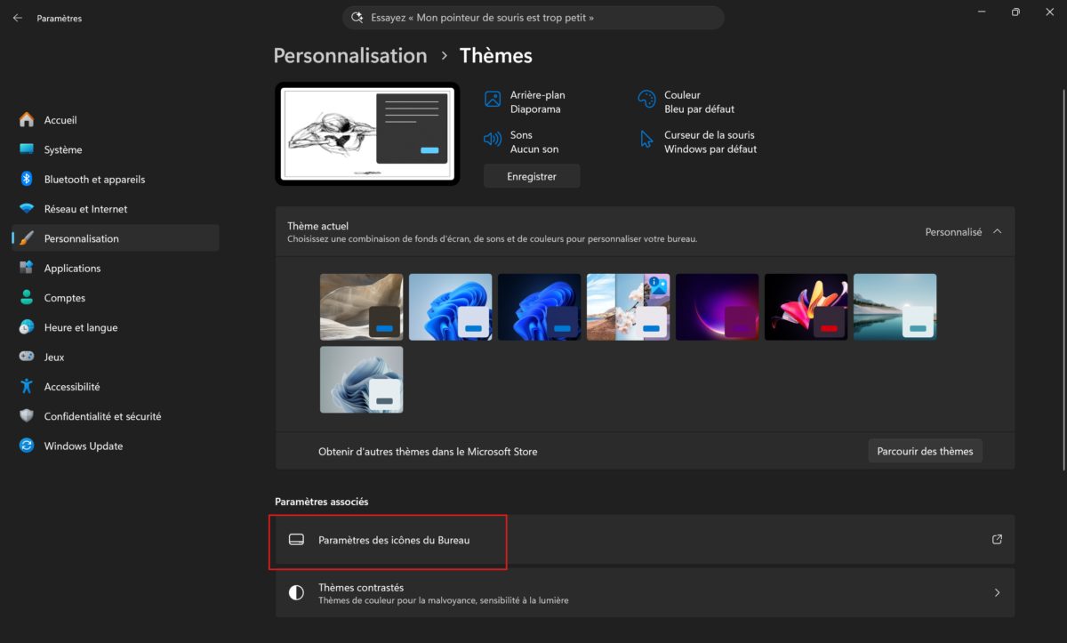 Page Personnalisation, Thèmes de Windows 11 : lien Paramètres des icônes du Bureau encadré sous Paramètres associés